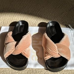 NEW Chloe Knotted Velvet Sandals Beige Rose